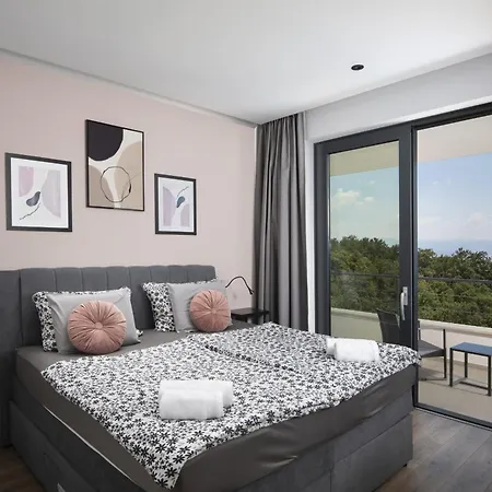 Villa Ziganto With A View Of The Kvarner Bay Opatija