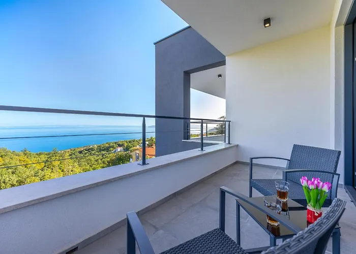 Ziganto With A View Of The Kvarner Bay Vila Opatija