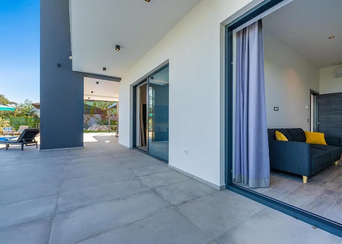 Ziganto With A View Of The Kvarner Bay *